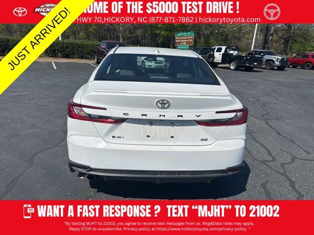 2025 Toyota Camry SE