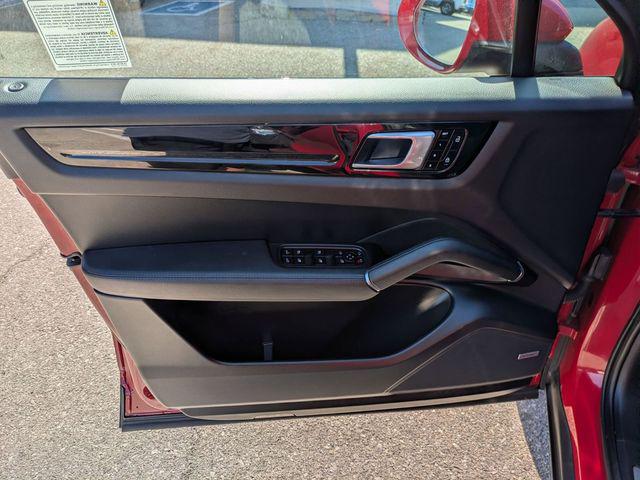 2021 Porsche Cayenne S