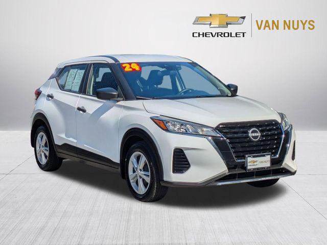 2024 Nissan Kicks S Xtronic CVT