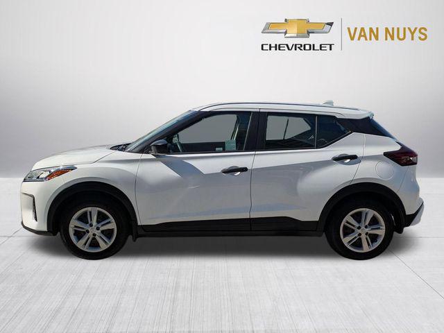 2024 Nissan Kicks S Xtronic CVT