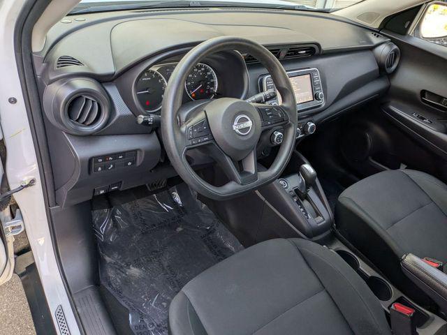 2024 Nissan Kicks S Xtronic CVT
