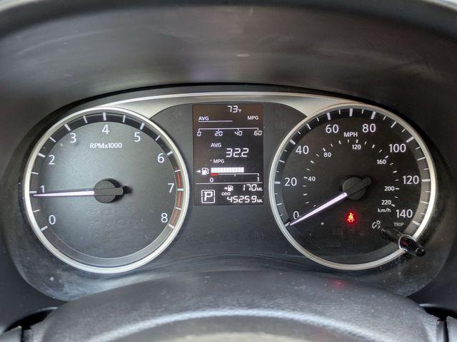 2024 Nissan Kicks S Xtronic CVT