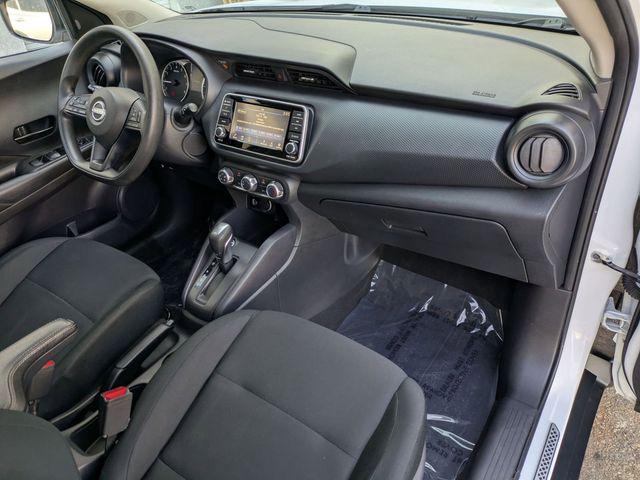 2024 Nissan Kicks S Xtronic CVT