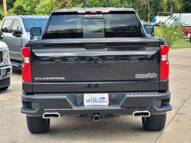 2021 Chevrolet Silverado 1500 4WD Crew Cab Short Bed High Country