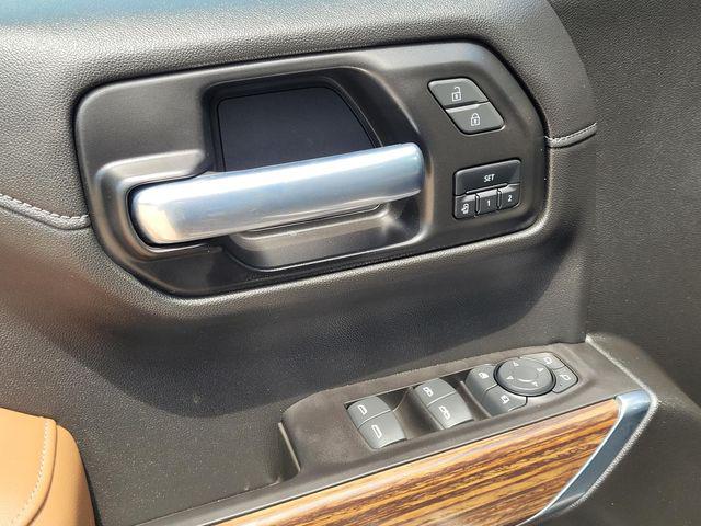 2021 Chevrolet Silverado 1500 4WD Crew Cab Short Bed High Country