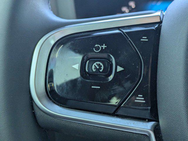 2024 Volvo S60 B5 Plus Black Edition