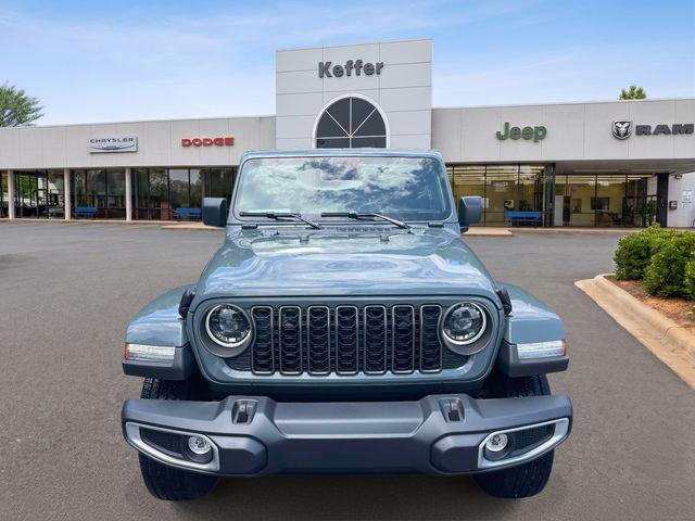 2026 Jeep Gladiator GLADIATOR SAHARA 4X4