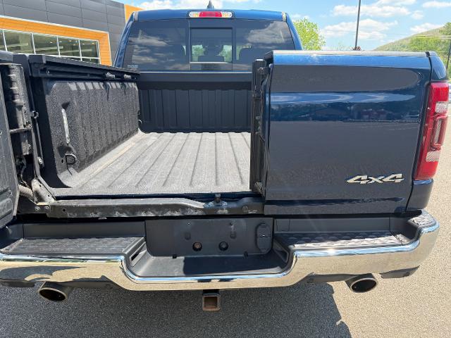 2020 Ram 1500 Laramie Crew Cab 4x4 5'7" Box