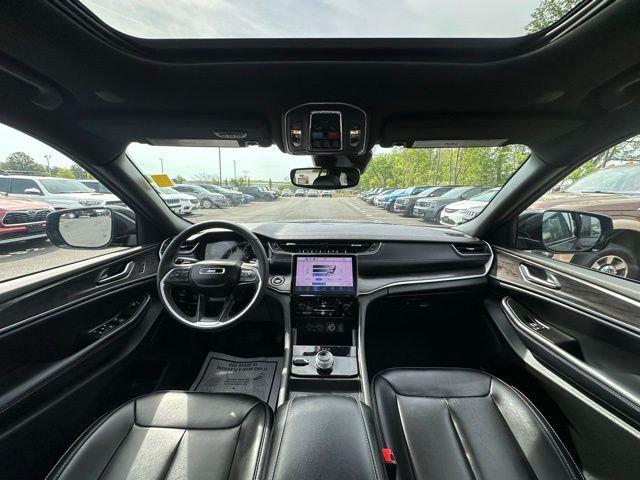 2024 Jeep Grand Cherokee Limited 4x4 2024 Jeep Grand Cherokee Limited 4x4