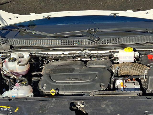 2024 Chrysler Pacifica Hybrid S Appearance Pkg