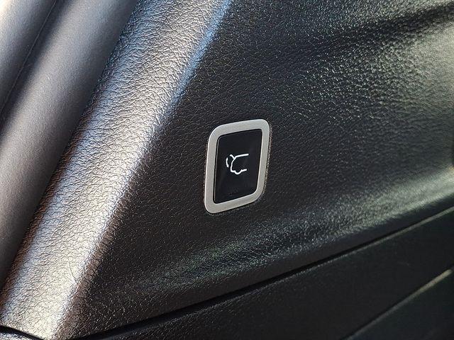 2024 Chrysler Pacifica Hybrid S Appearance Pkg