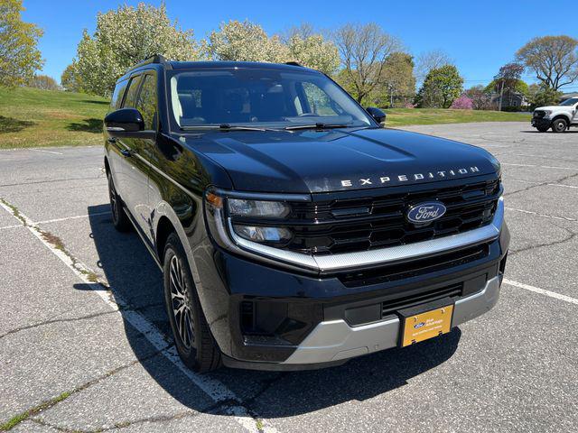 2025 Ford Expedition Platinum MAX