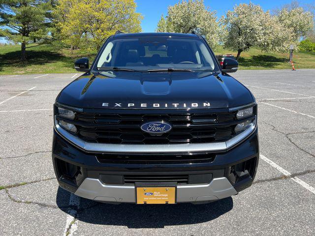 2025 Ford Expedition Platinum MAX