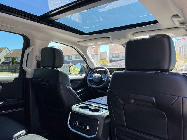 2025 Ford Expedition Platinum MAX