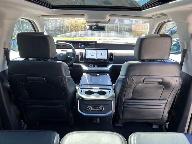2025 Ford Expedition Platinum MAX