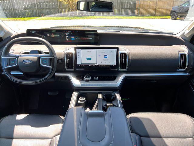 2025 Ford Expedition Platinum MAX