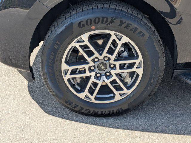 2025 Ford Expedition Active MAX