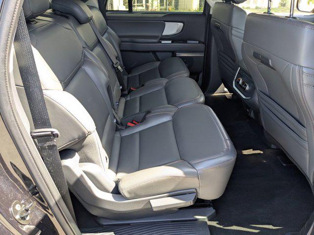 2025 Ford Expedition Active MAX