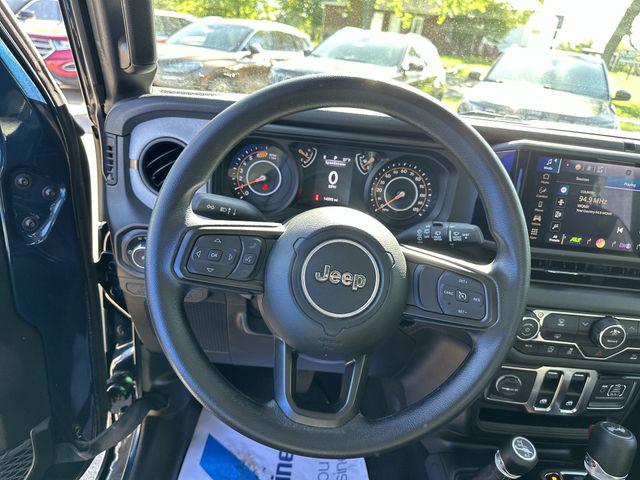 2025 Jeep Wrangler 2-Door Sport 4x4
