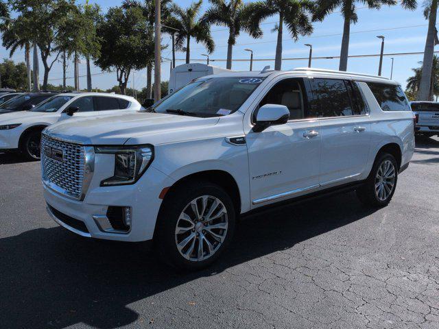 2023 GMC Yukon XL 4WD Denali