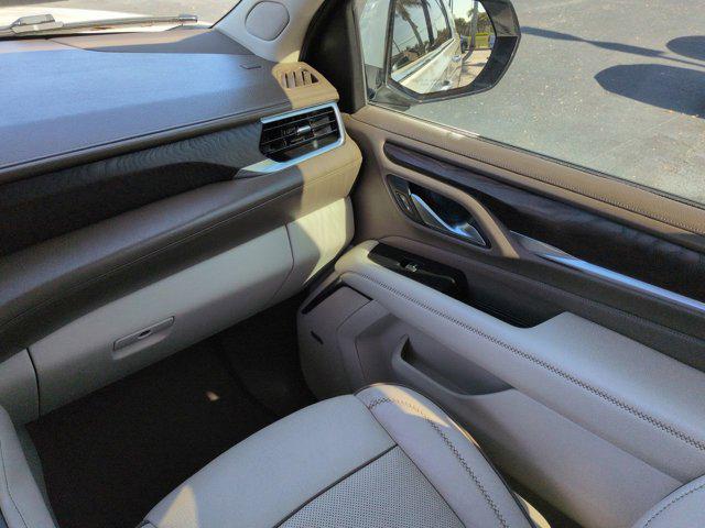 2023 GMC Yukon XL 4WD Denali