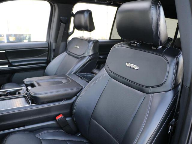 2025 Ford Expedition Platinum MAX