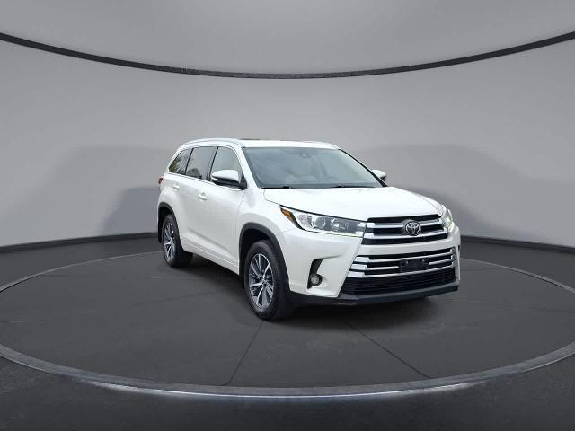 2018 Toyota Highlander Sport