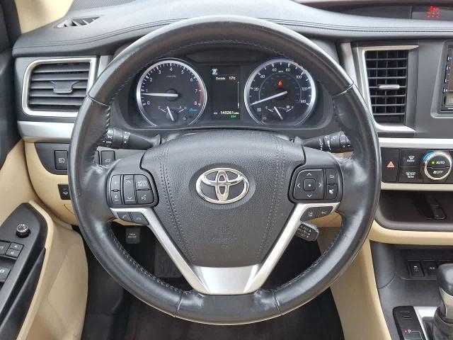 2018 Toyota Highlander Sport