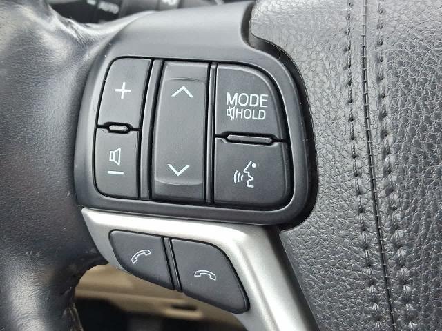 2018 Toyota Highlander Sport