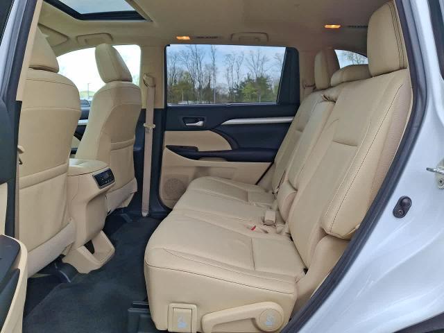 2018 Toyota Highlander Sport