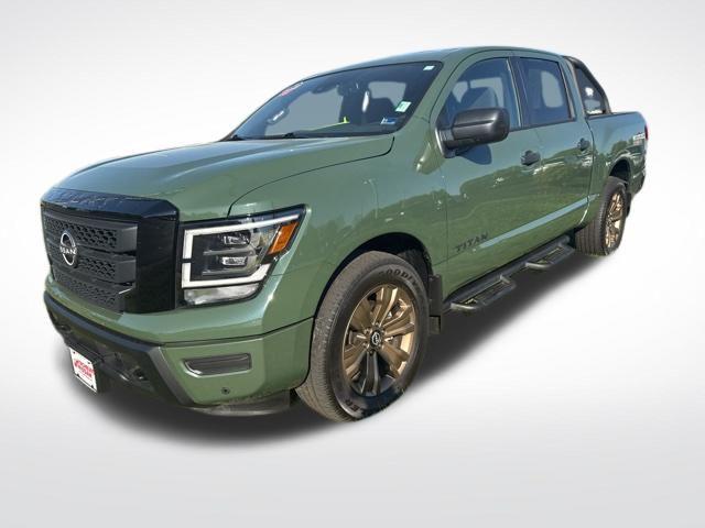 2024 Nissan Titan Crew Cab SV 4x4
