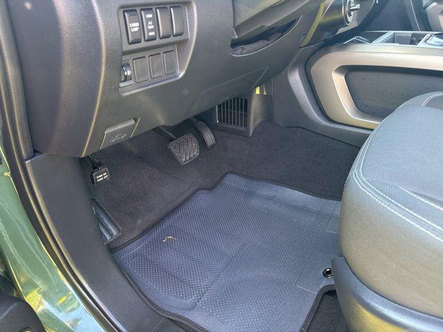 2024 Nissan Titan Crew Cab SV 4x4
