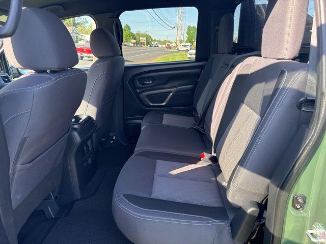 2024 Nissan Titan Crew Cab SV 4x4