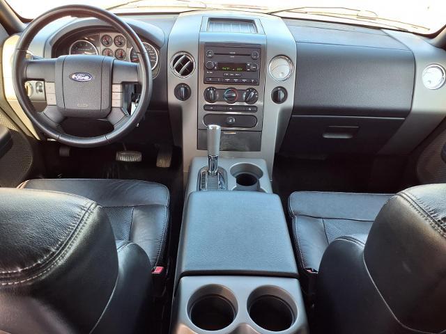 2005 Ford F-150 XLT