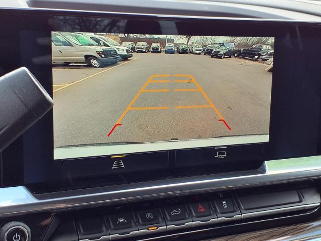2022 Chevrolet Silverado 1500 4WD Crew Cab Short Bed LT with 2FL