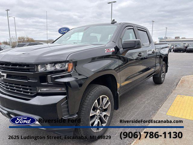 2022 Chevrolet Silverado 1500 4WD Crew Cab Standard Bed RST