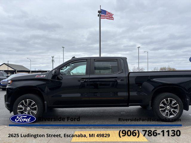 2022 Chevrolet Silverado 1500 4WD Crew Cab Standard Bed RST