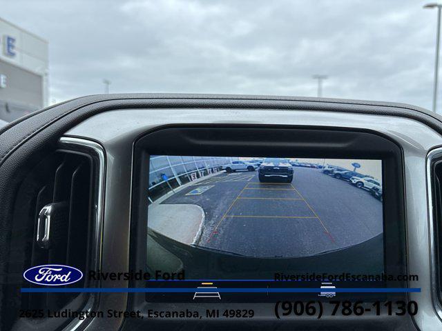 2022 Chevrolet Silverado 1500 4WD Crew Cab Standard Bed RST