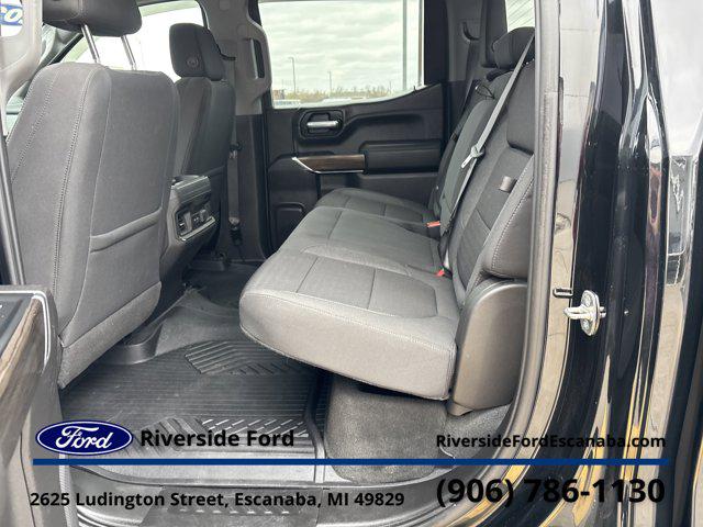 2022 Chevrolet Silverado 1500 4WD Crew Cab Standard Bed RST