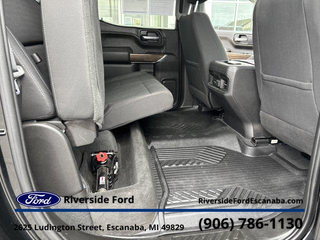 2022 Chevrolet Silverado 1500 4WD Crew Cab Standard Bed RST