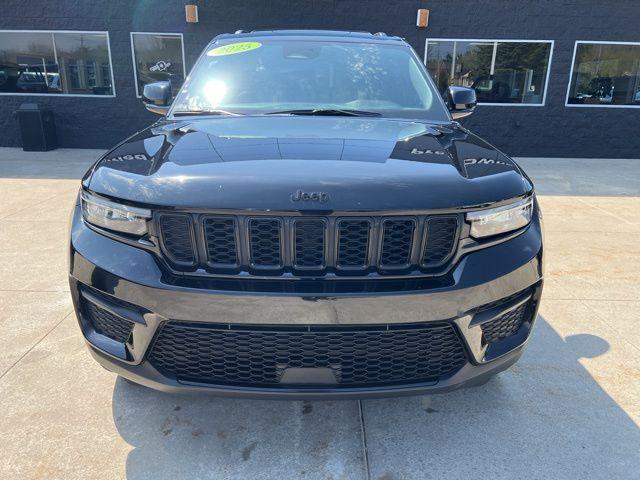2025 Jeep Grand Cherokee Altitude X 4x4