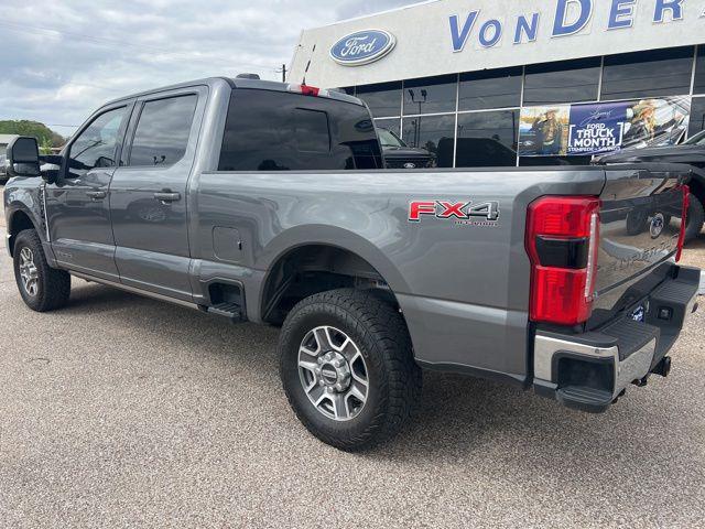 2023 Ford F-250 LARIAT