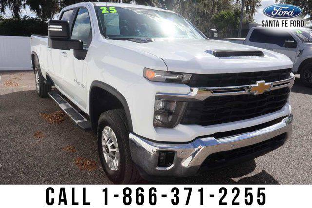 2025 Chevrolet Silverado 2500HD 4WD Crew Cab Long Bed LT