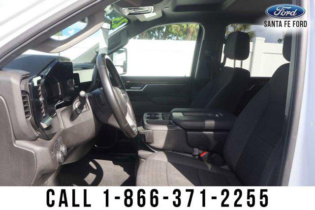 2025 Chevrolet Silverado 2500HD 4WD Crew Cab Long Bed LT