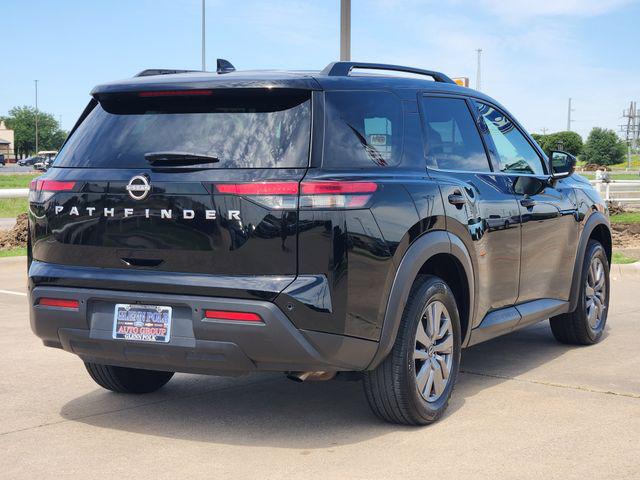 2025 Nissan Pathfinder SV FWD