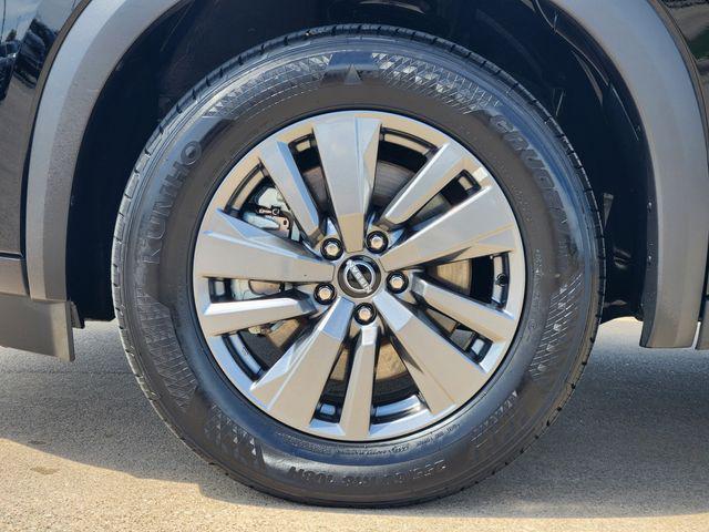 2025 Nissan Pathfinder SV FWD
