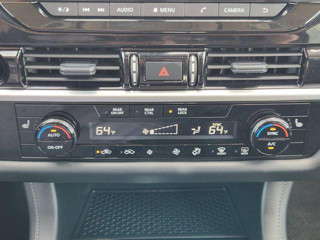 2025 Nissan Pathfinder SV FWD