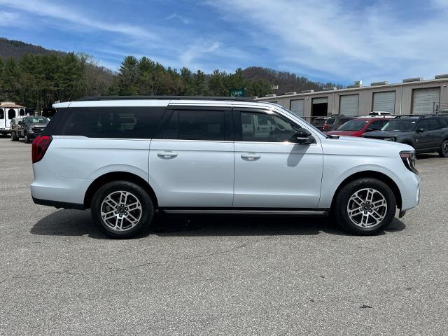 2025 Ford Expedition Active MAX