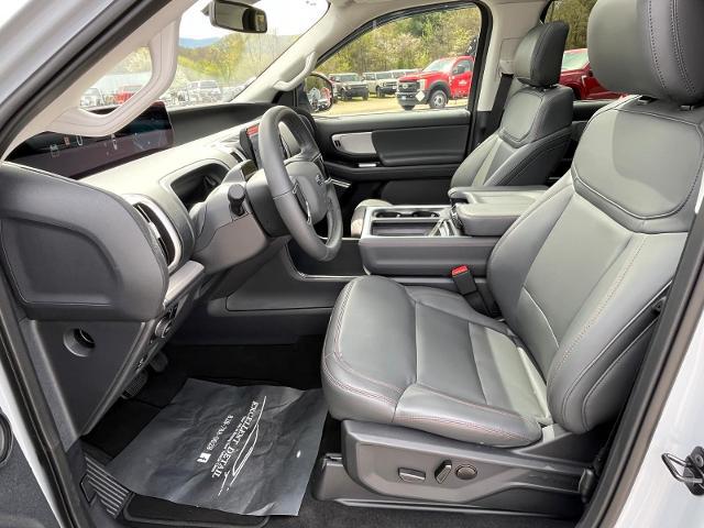 2025 Ford Expedition Active MAX