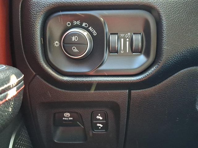 2019 Ram 1500 Rebel Crew Cab 4x4 5'7" Box